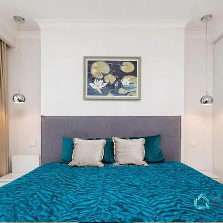 Apartament Silver House *** One Apartamento
