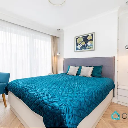 Apartament Silver House *** One *